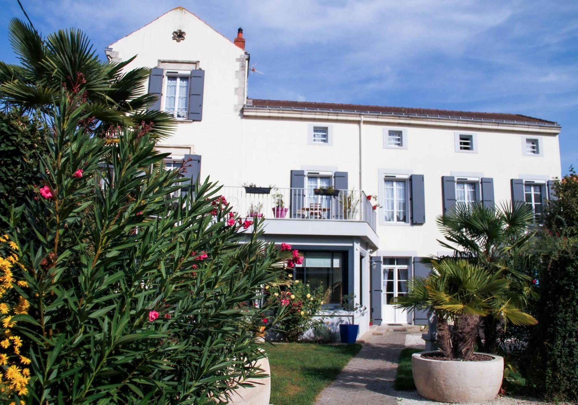 La Maison De Venus ลูซง ภายนอก รูปภาพ